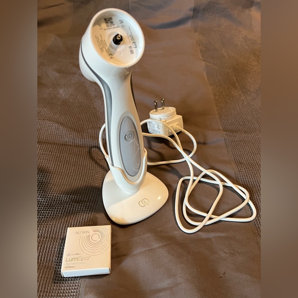 LumiSpa by Nu Skin